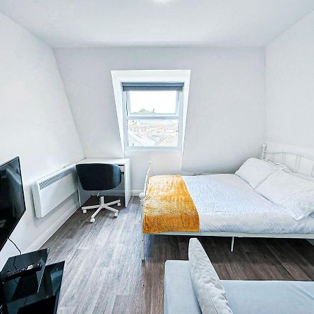 Lovely Studio Apartment Maidstone Zewnętrze zdjęcie