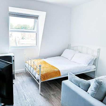 Lovely Studio Apartment Maidstone Zewnętrze zdjęcie
