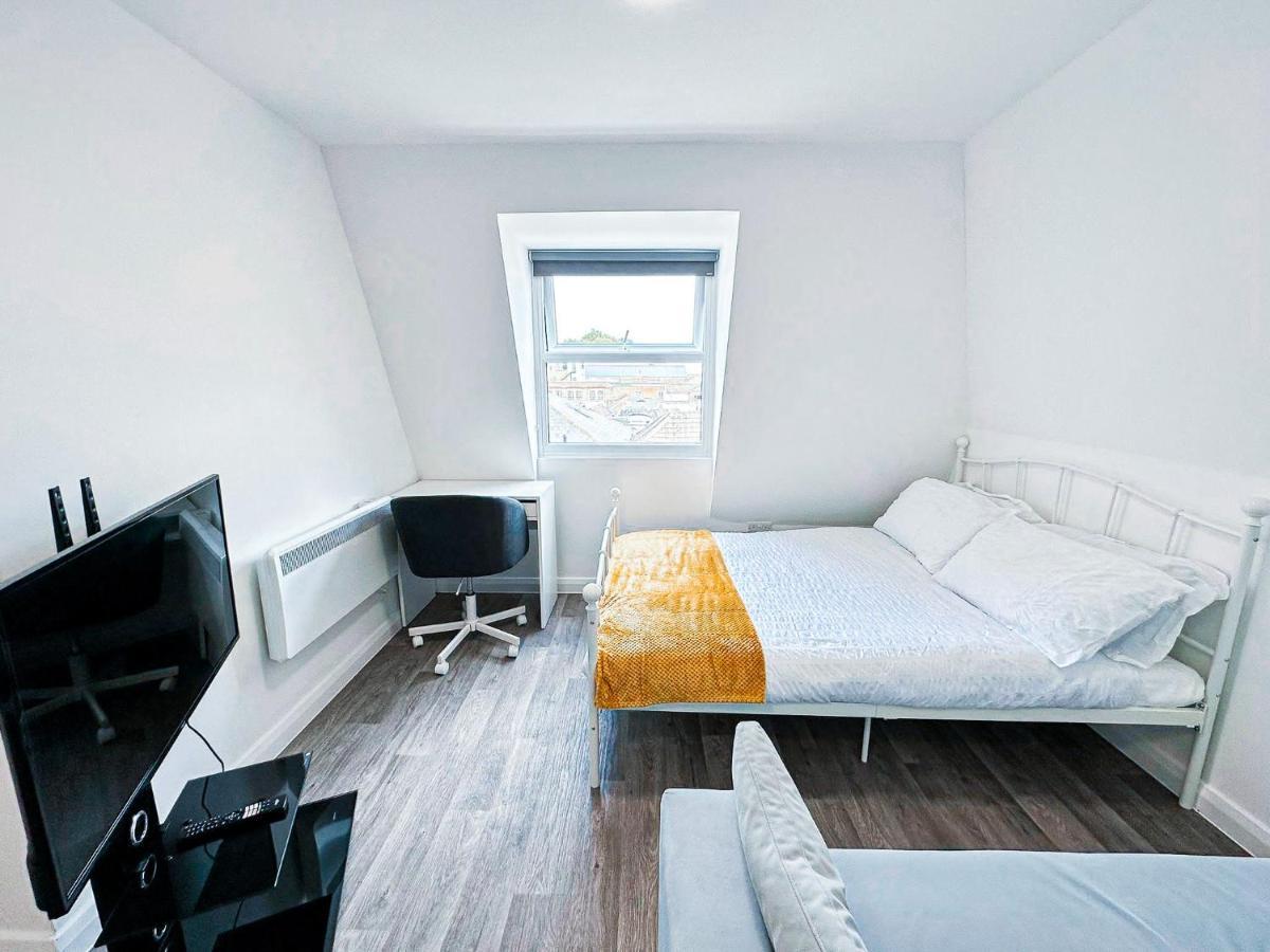 Lovely Studio Apartment Maidstone Zewnętrze zdjęcie